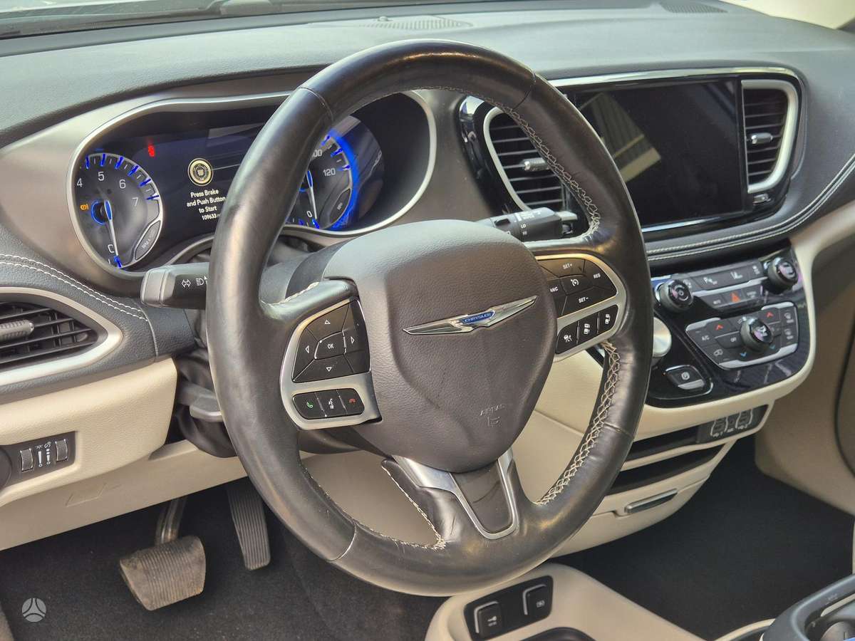 Chrysler Pacifica, 3.6 l., Минивэн
