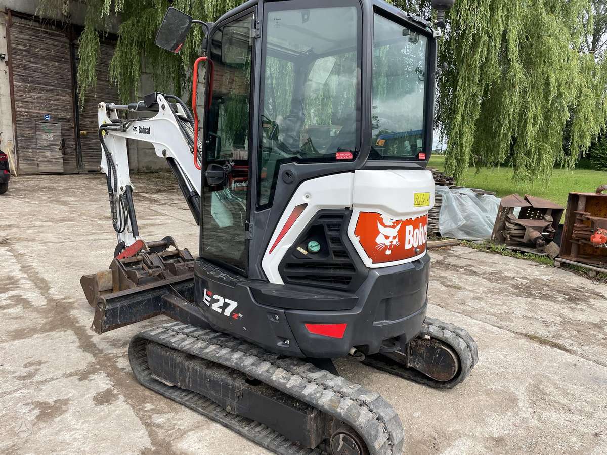 Bobcat E27Z, mini ekskavatori