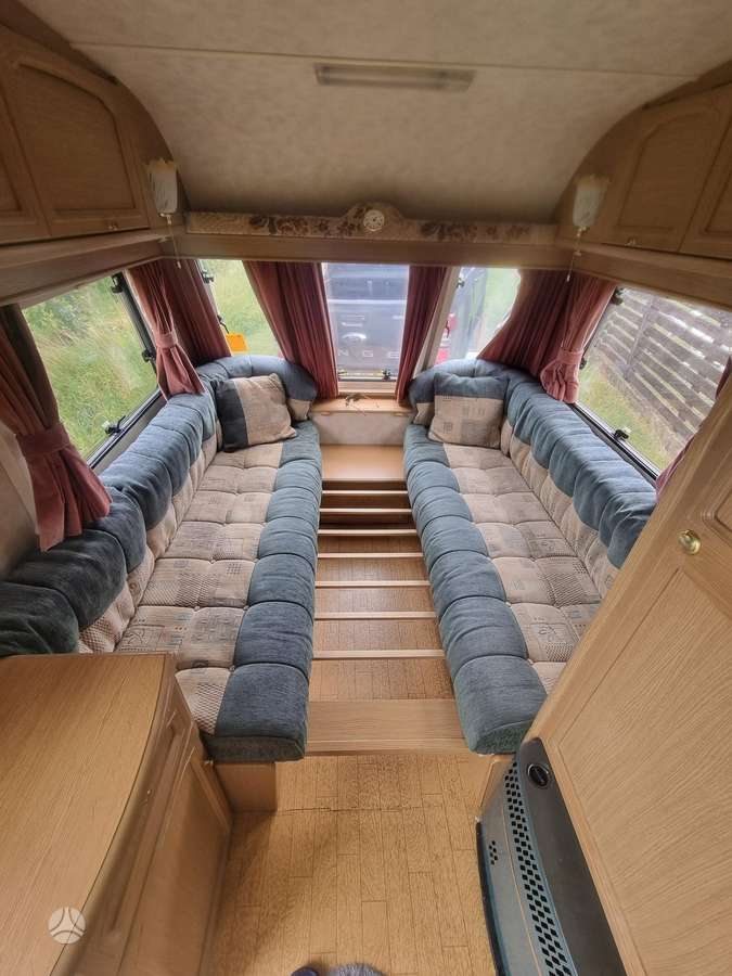 Compass Lynx, caravans