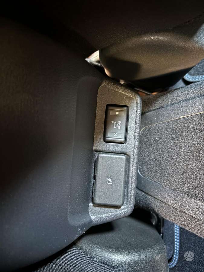 Nissan Leaf, 40 kWh, hatchback