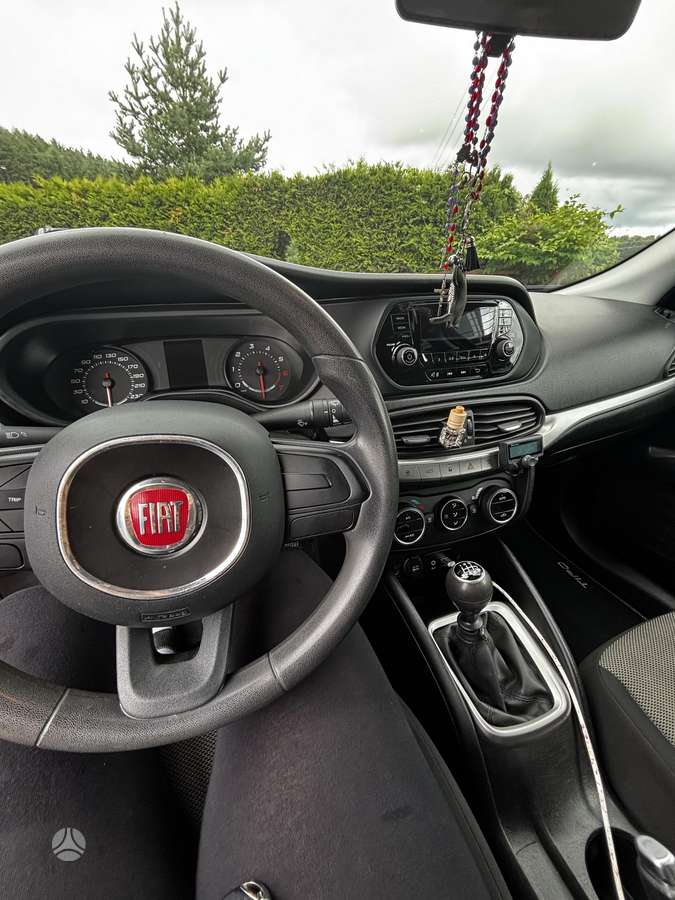 Fiat Tipo, 1.4 l., sedanas