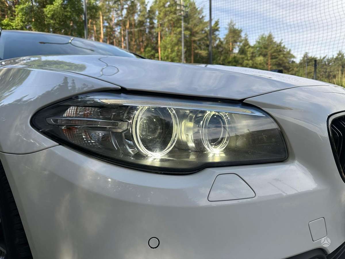 BMW 520, 2.0 l., wagon