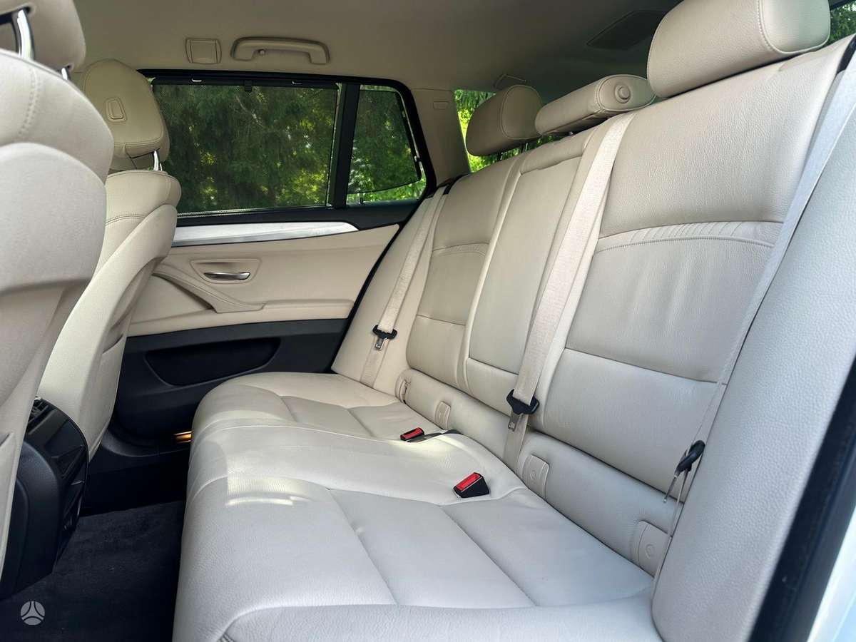 BMW 520, 2.0 l., Универсал