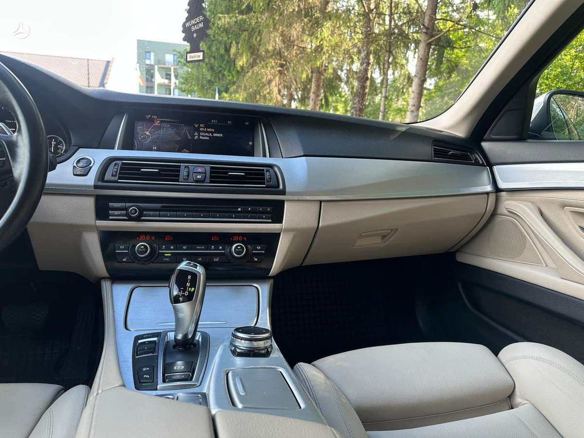 BMW 520, 2.0 l., Универсал