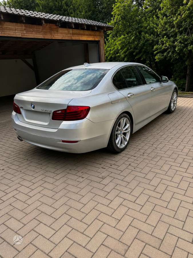 BMW 535, 3.0 l., Седан