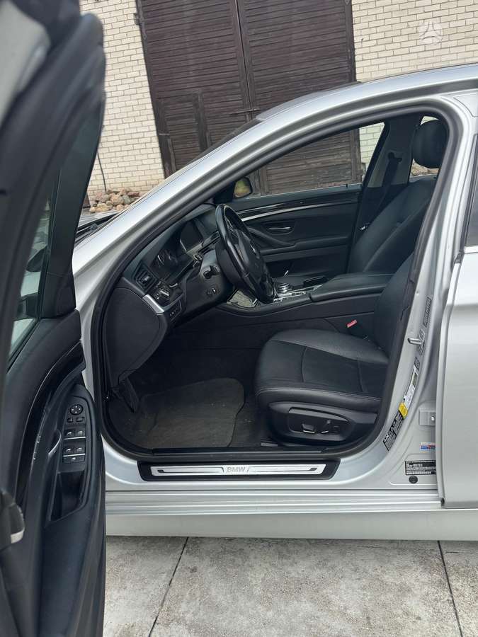 BMW 535, 3.0 l., Седан
