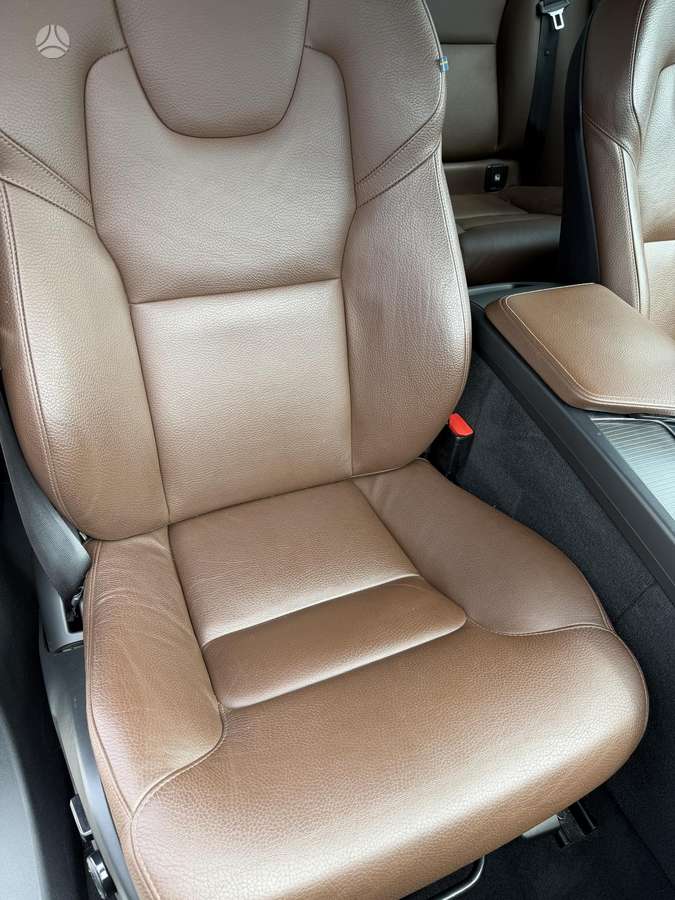 Volvo XC60 - 7