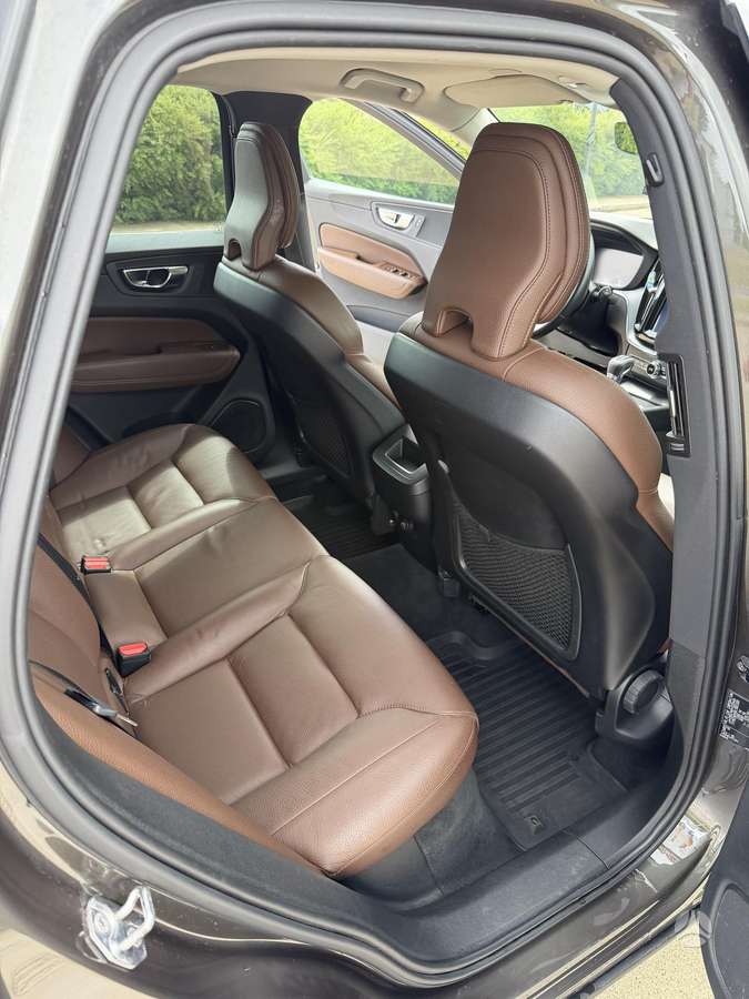 Volvo XC60 - 8