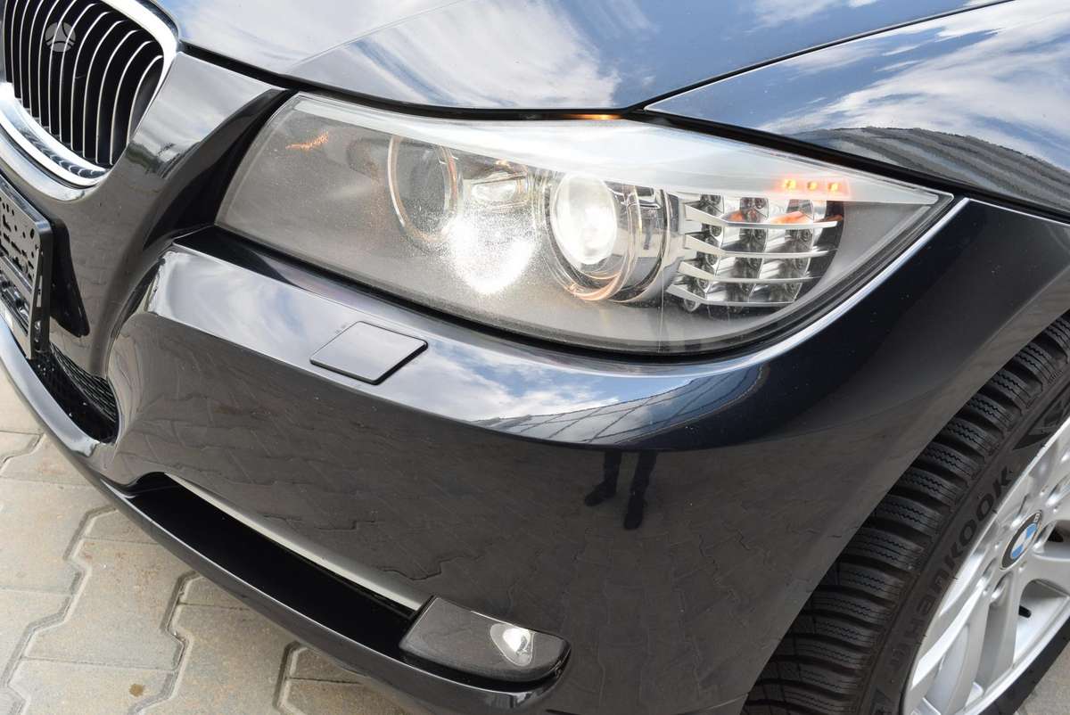 BMW 320, 2.0 l., wagon