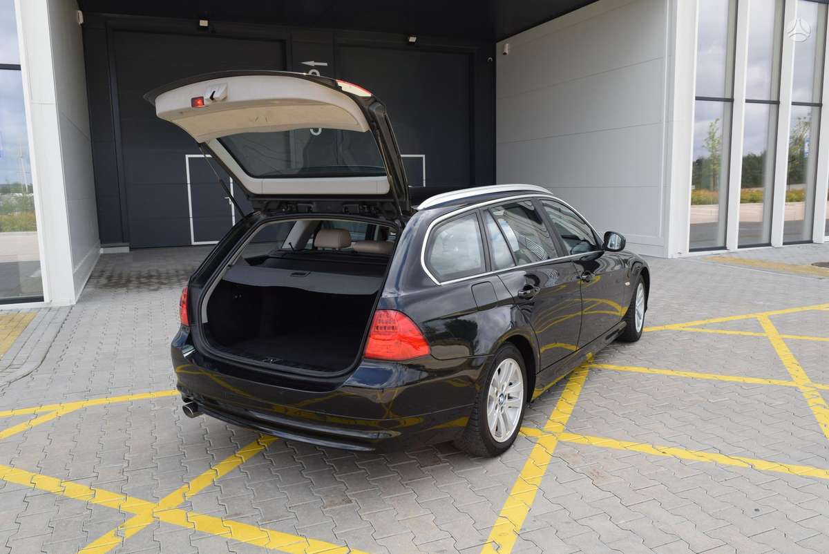 BMW 320, 2.0 l., Универсал