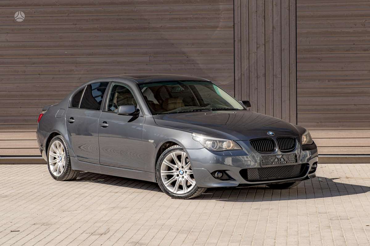 BMW 535, 3.0 l., Седан