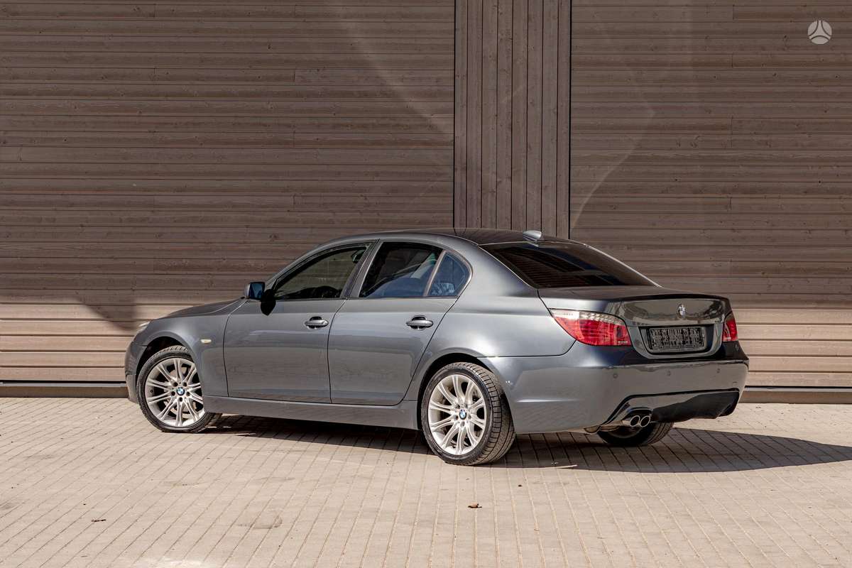BMW 535, 3.0 l., Седан