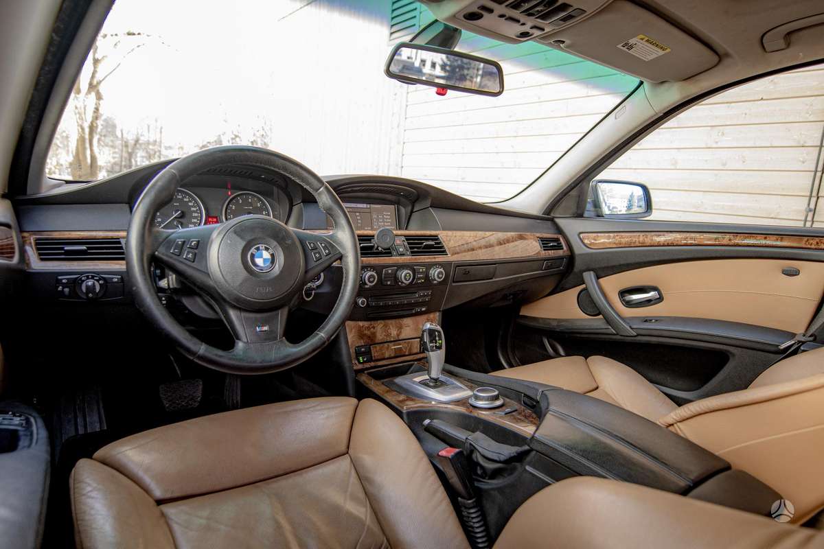 BMW 535, 3.0 l., Седан
