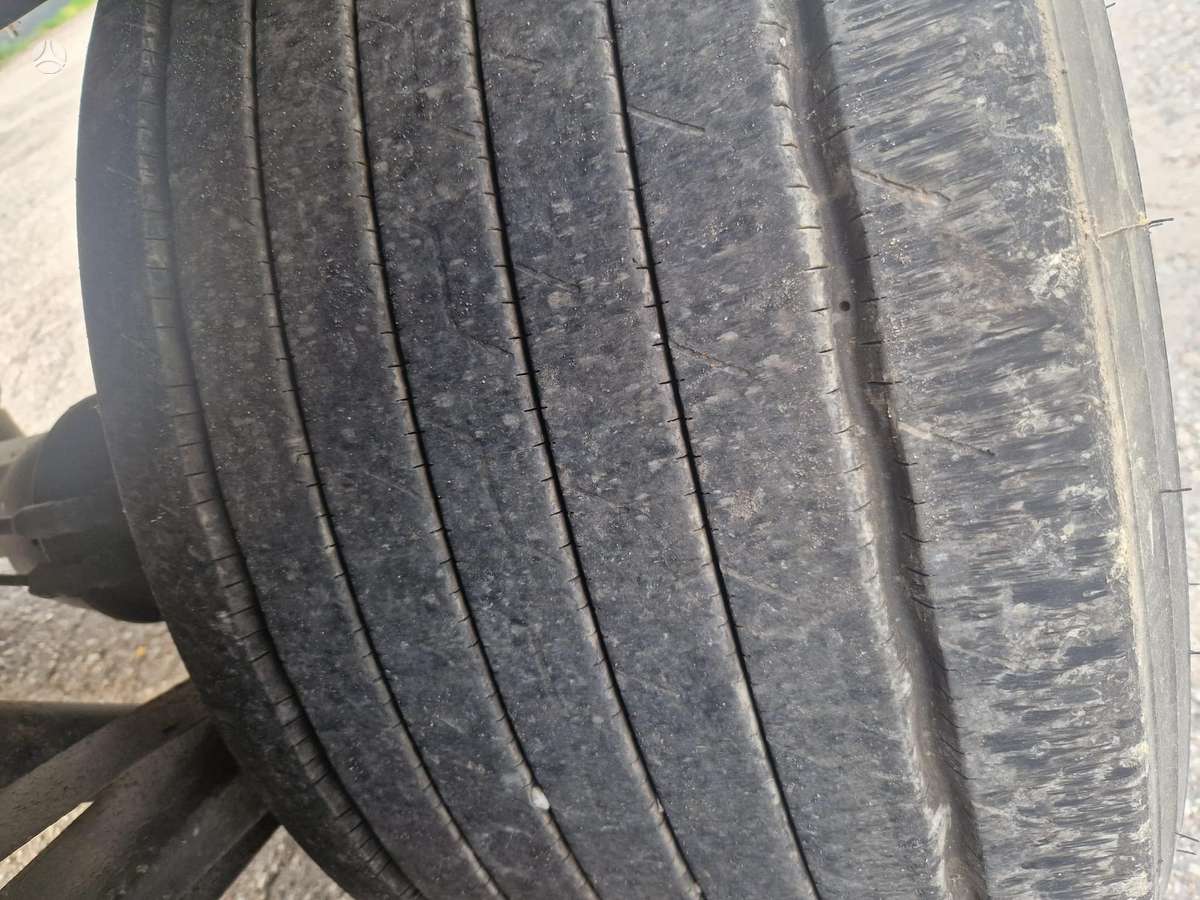Krone, užuolaidinės / tentinės