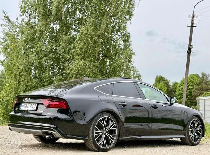 Audi A7, 3.0 l., saloon / sedan