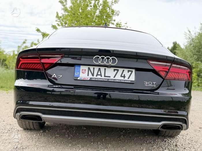 Audi A7, 3.0 l., saloon / sedan