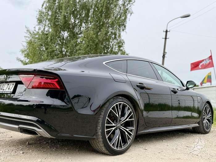 Audi A7, 3.0 l., saloon / sedan