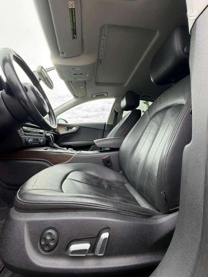 Audi A7, 3.0 l., saloon / sedan