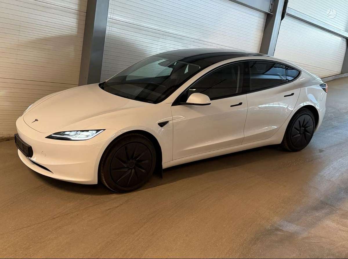Tesla Model 3, 60 kWh, hečbekas