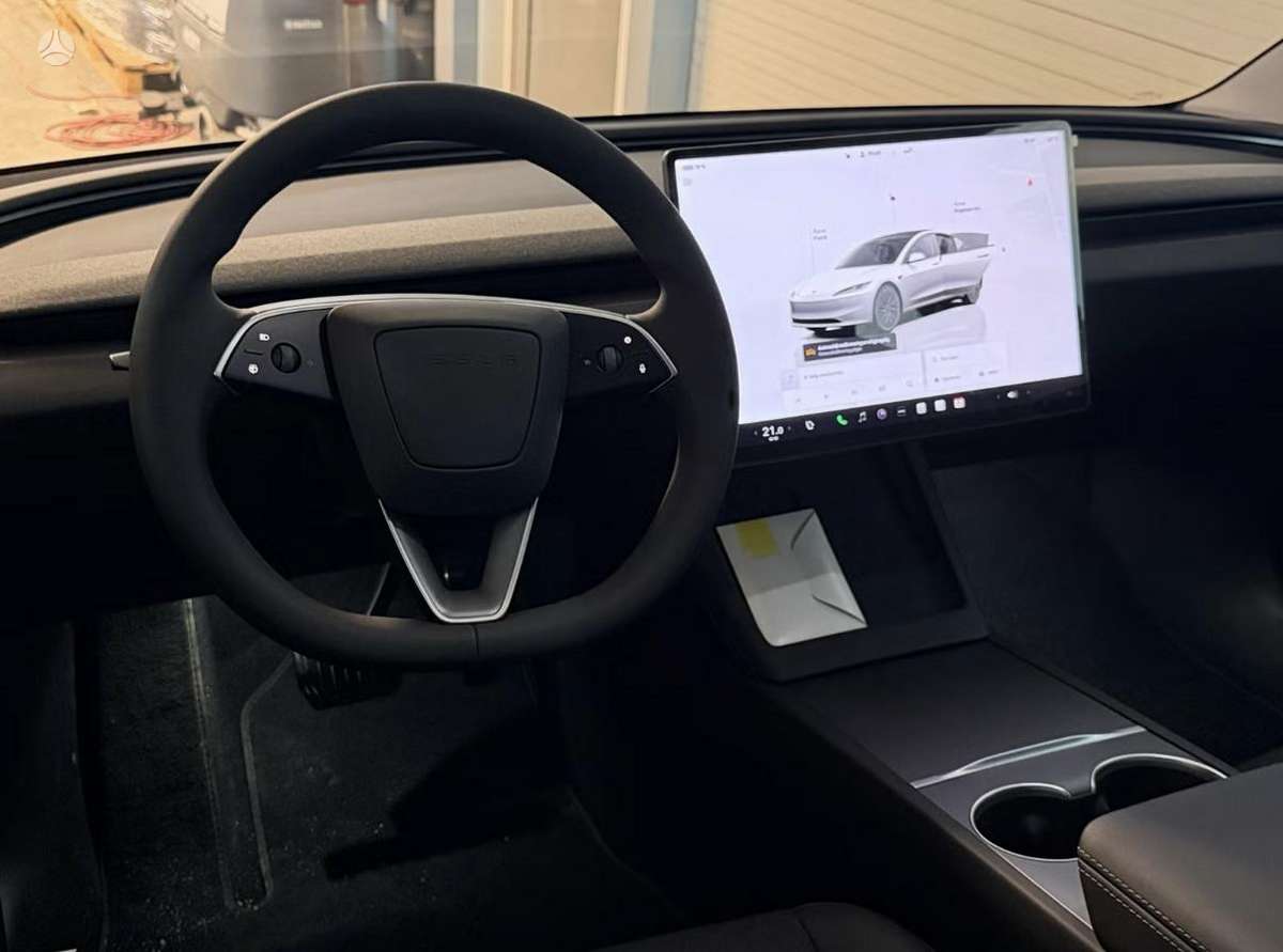 Tesla Model 3, 60 kWh, hečbekas
