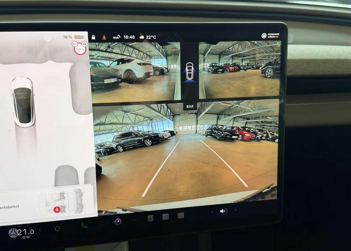 Tesla Model 3, 60 kWh, hečbekas