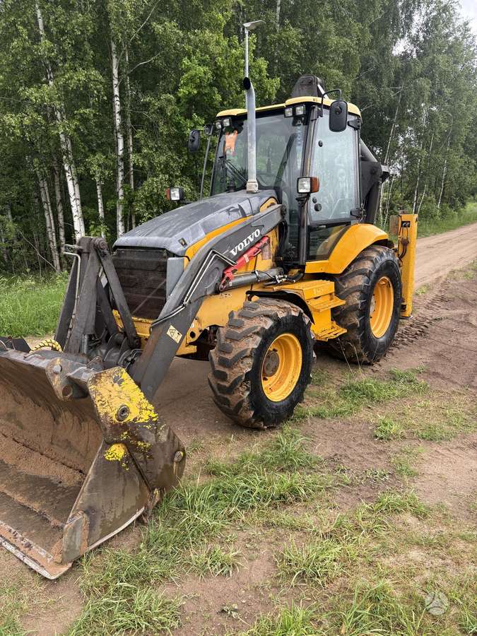 Volvo Bl71 Plius, excavator loader