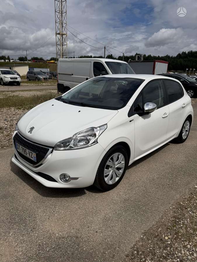 Peugeot 208, 1.2 l., Хэтчбек