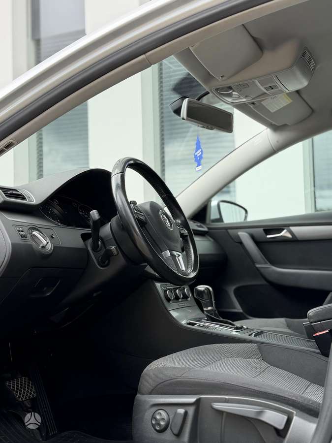 Volkswagen Passat, 2.0 l., Универсал