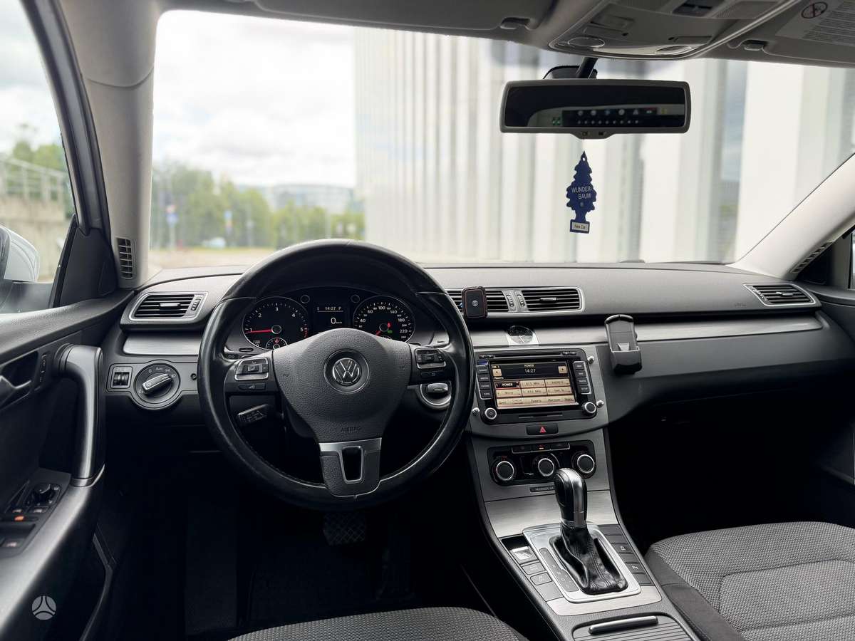 Volkswagen Passat, 2.0 l., Универсал