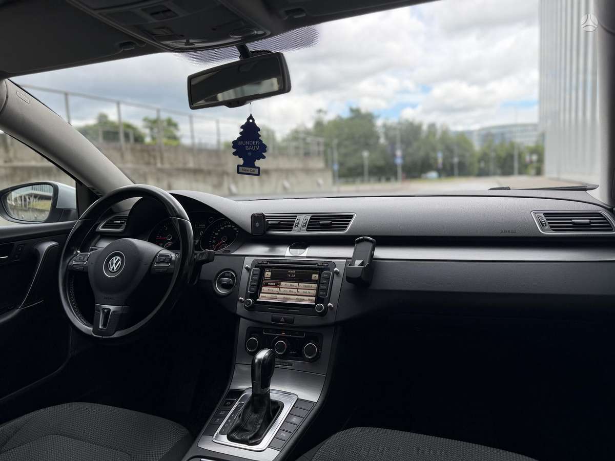 Volkswagen Passat, 2.0 l., Универсал
