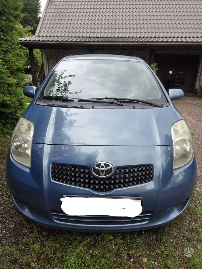 Toyota Yaris - 3