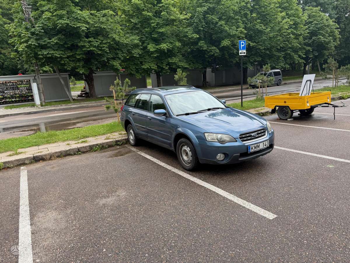 Subaru Outback, Универсал