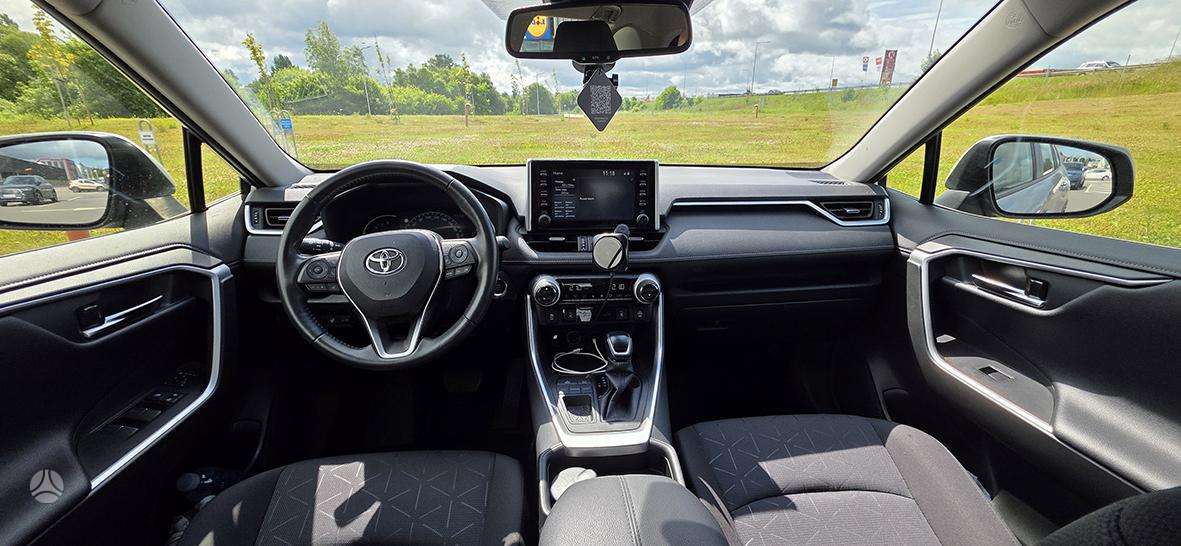Toyota RAV4 - 7