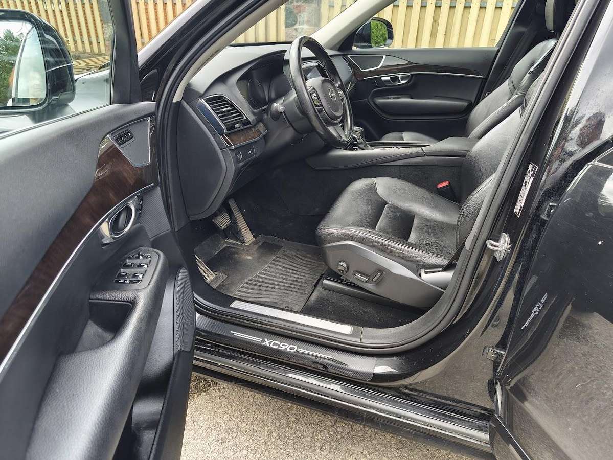 Volvo XC90 - 7