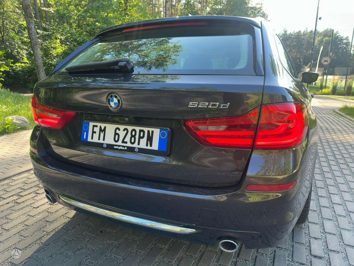 BMW 520, 2.0 l., wagon