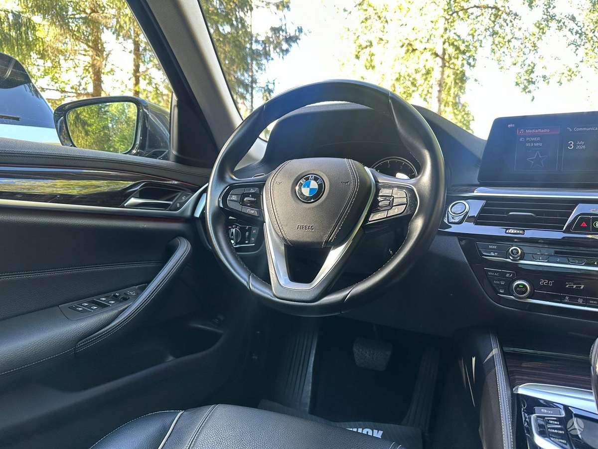 BMW 520, 2.0 l., wagon