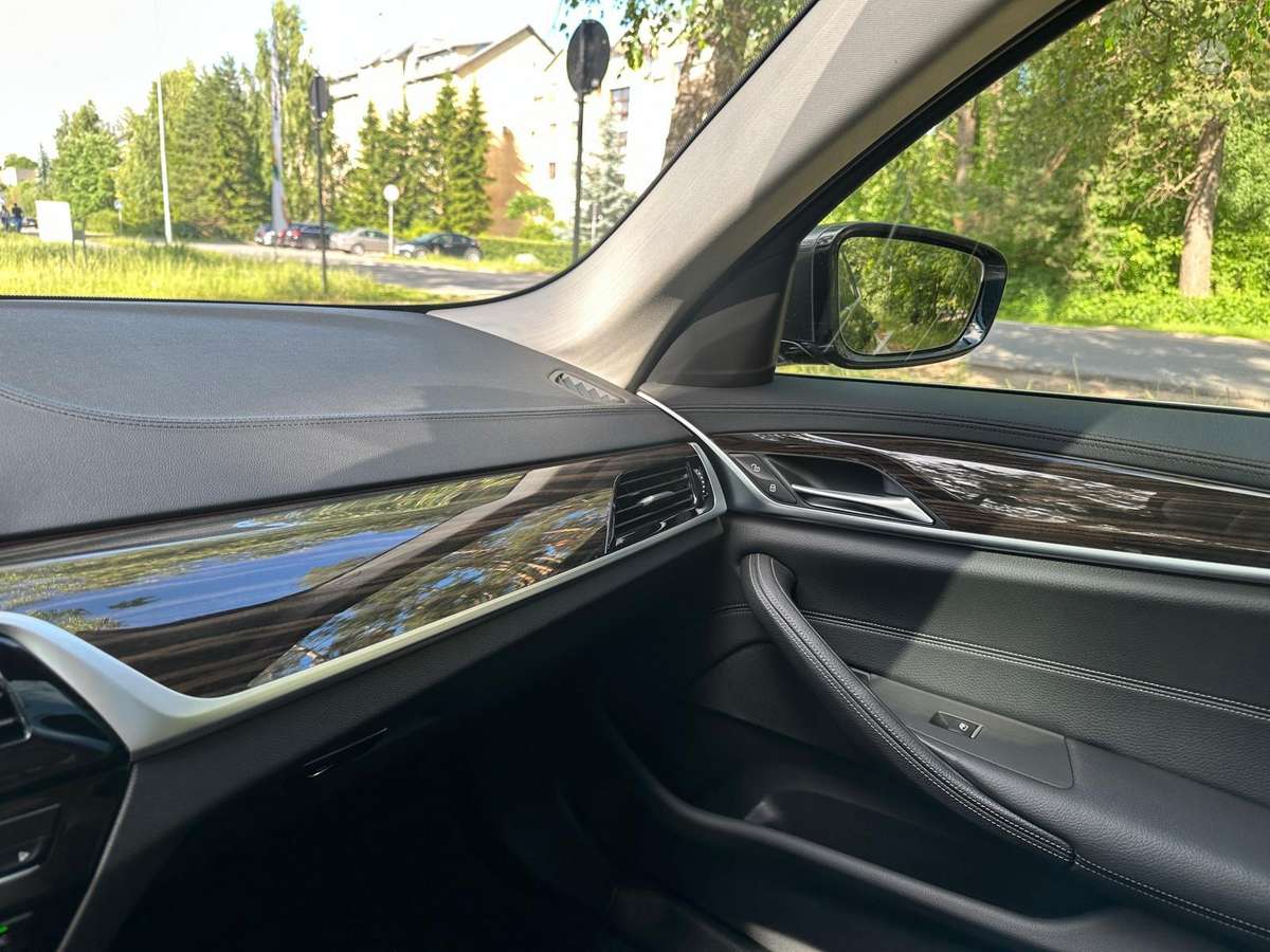 BMW 520, 2.0 l., Универсал