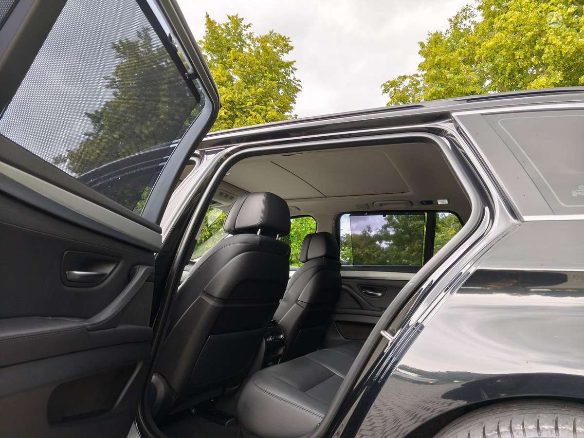 BMW 525, 2.0 l., wagon