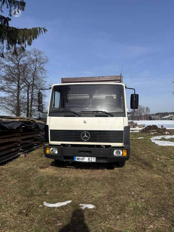 Mercedes-Benz 814, dumpers / tippers