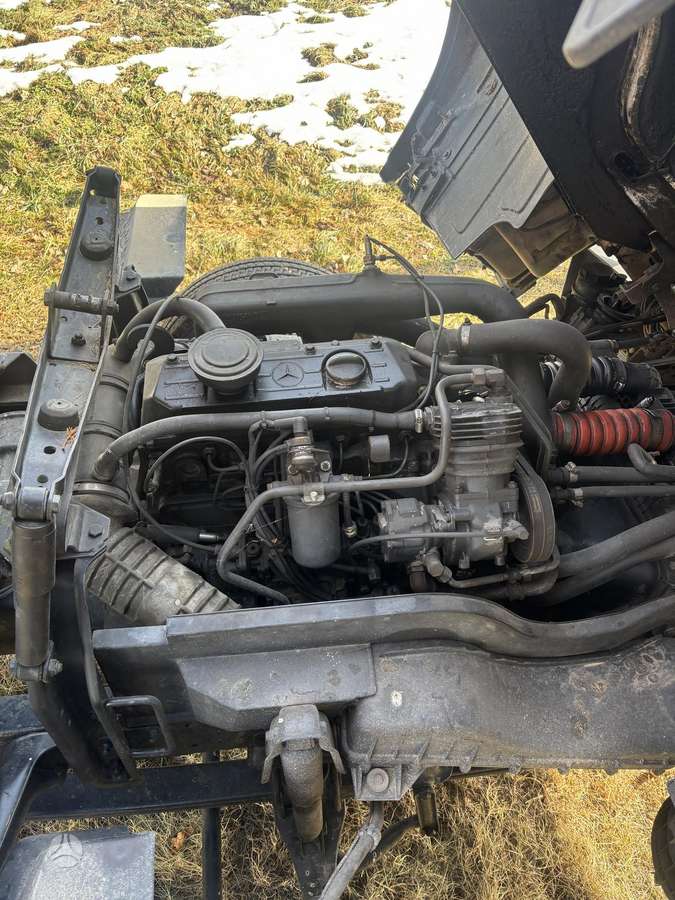 Mercedes-Benz 814, dumpers / tippers