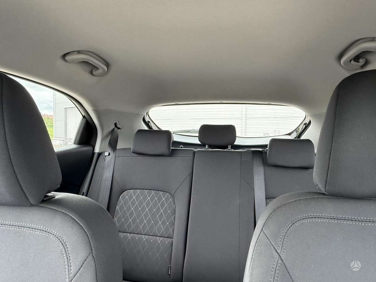 Kia Rio, 1.3 l., hatchback