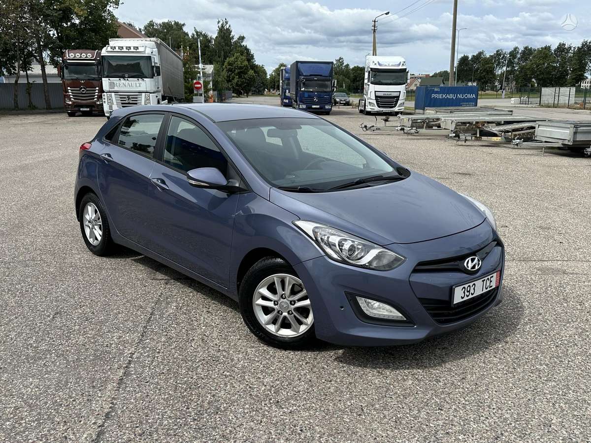 Hyundai i30, 1.6 l., hatchback