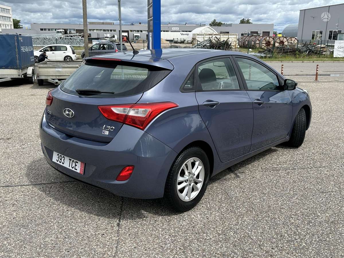 Hyundai i30, 1.6 l., hatchback