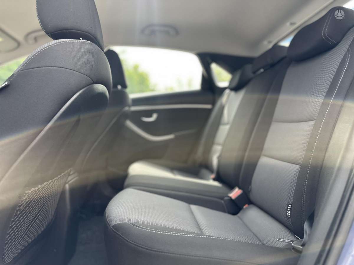 Hyundai i30, 1.6 l., hatchback