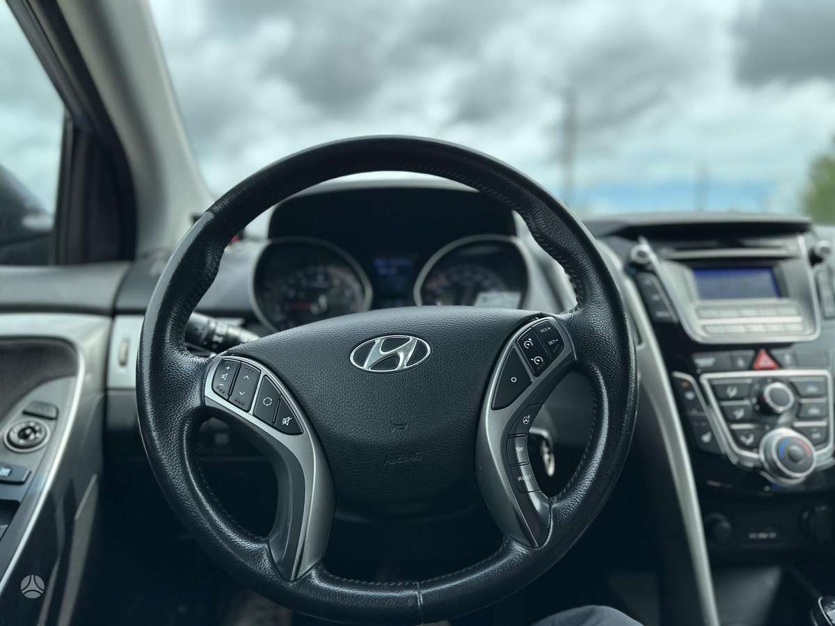 Hyundai i30, 1.6 l., hatchback