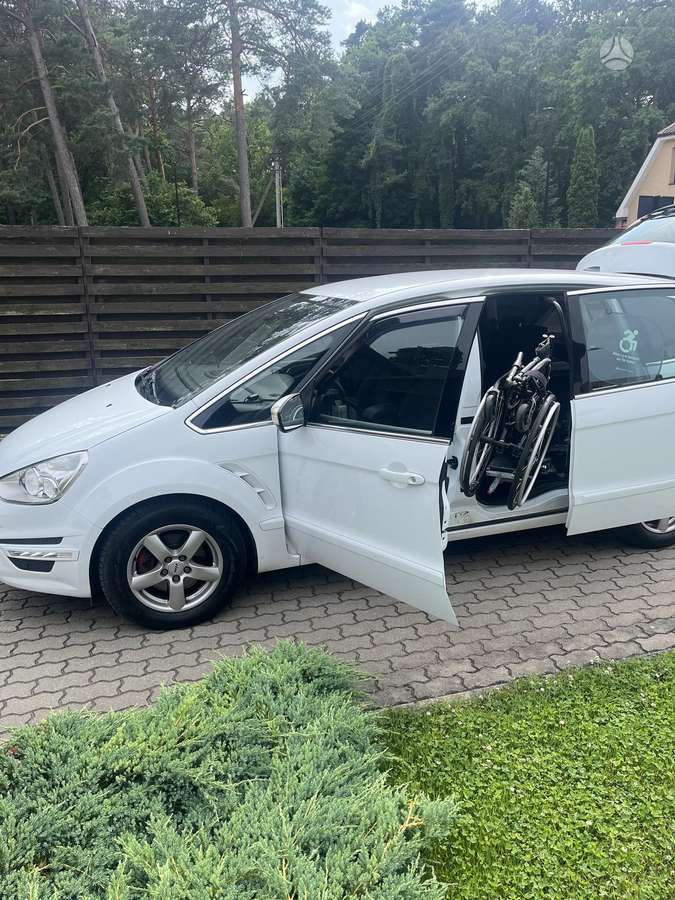 Ford S-MAX, 2.0 l., Минивэн