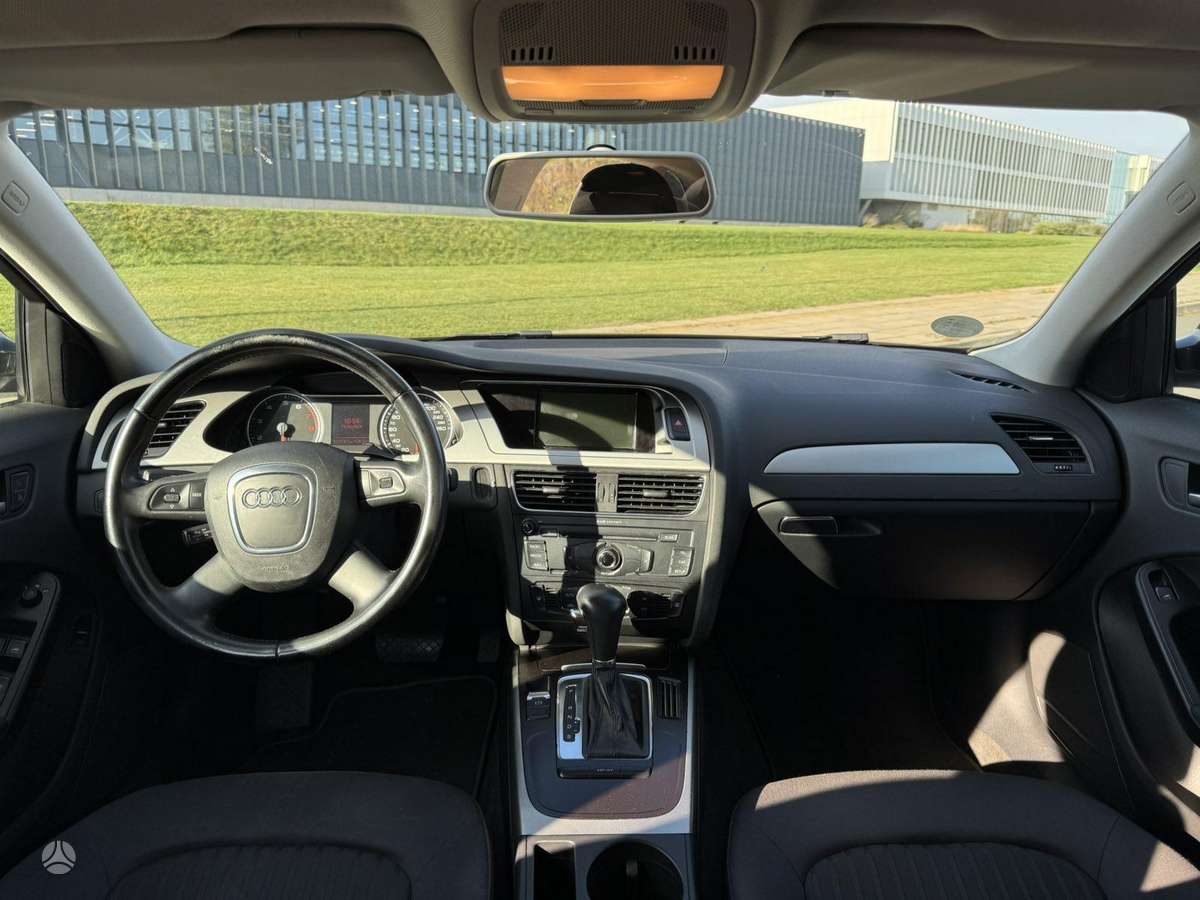 Audi A4, 1.8 l., Универсал