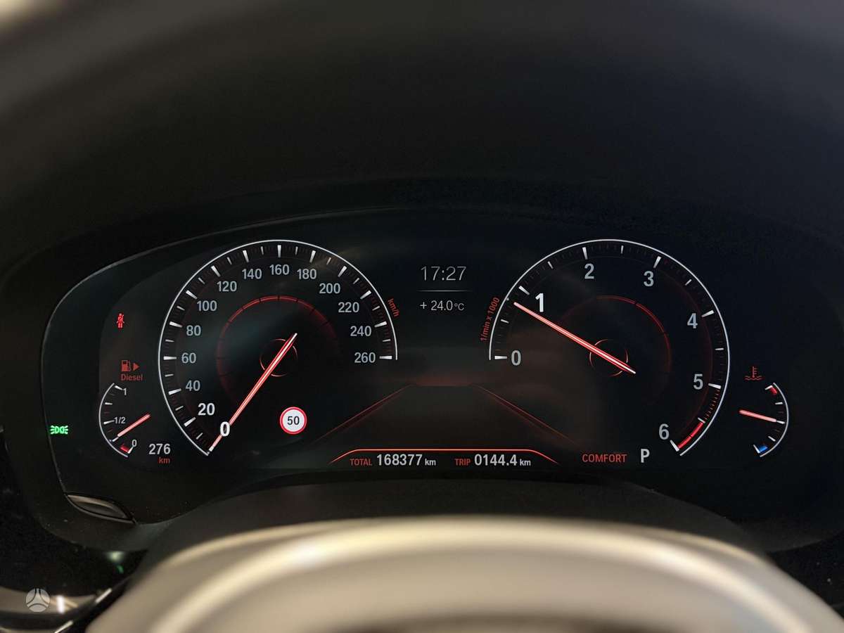 BMW 520, 2.0 l., Седан