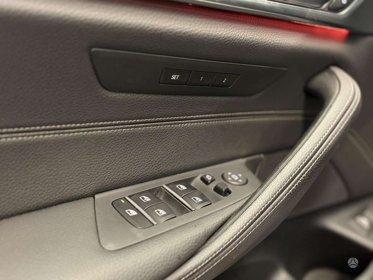 BMW 520, 2.0 l., Седан