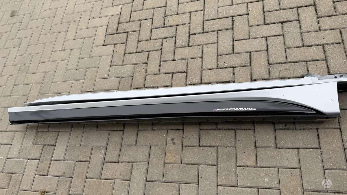 BMW 3 serija slenksčiai